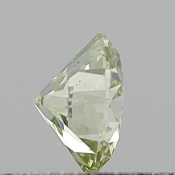 0.26 Carat Round Brilliant M VVS1